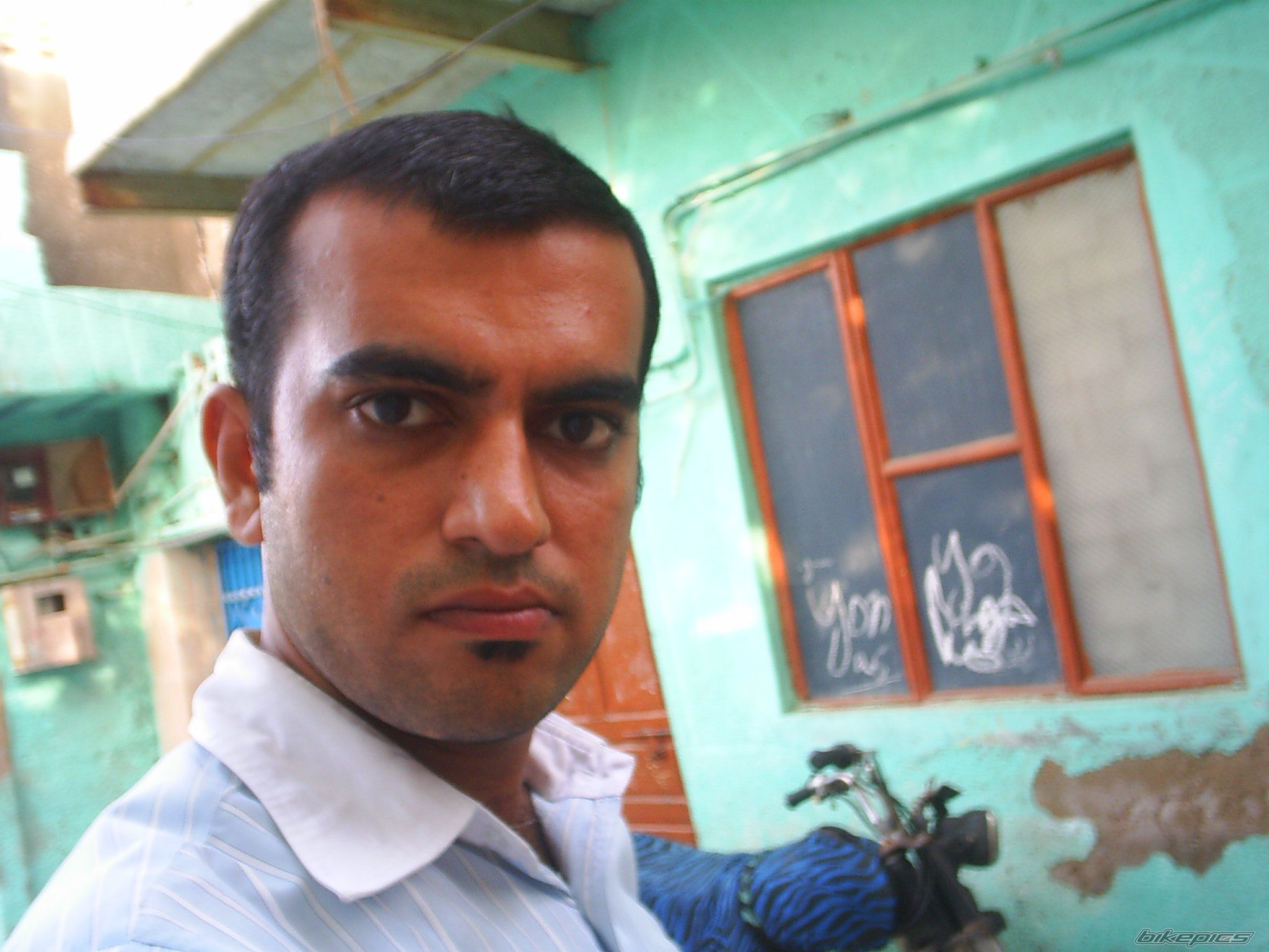 Photo 2001348
