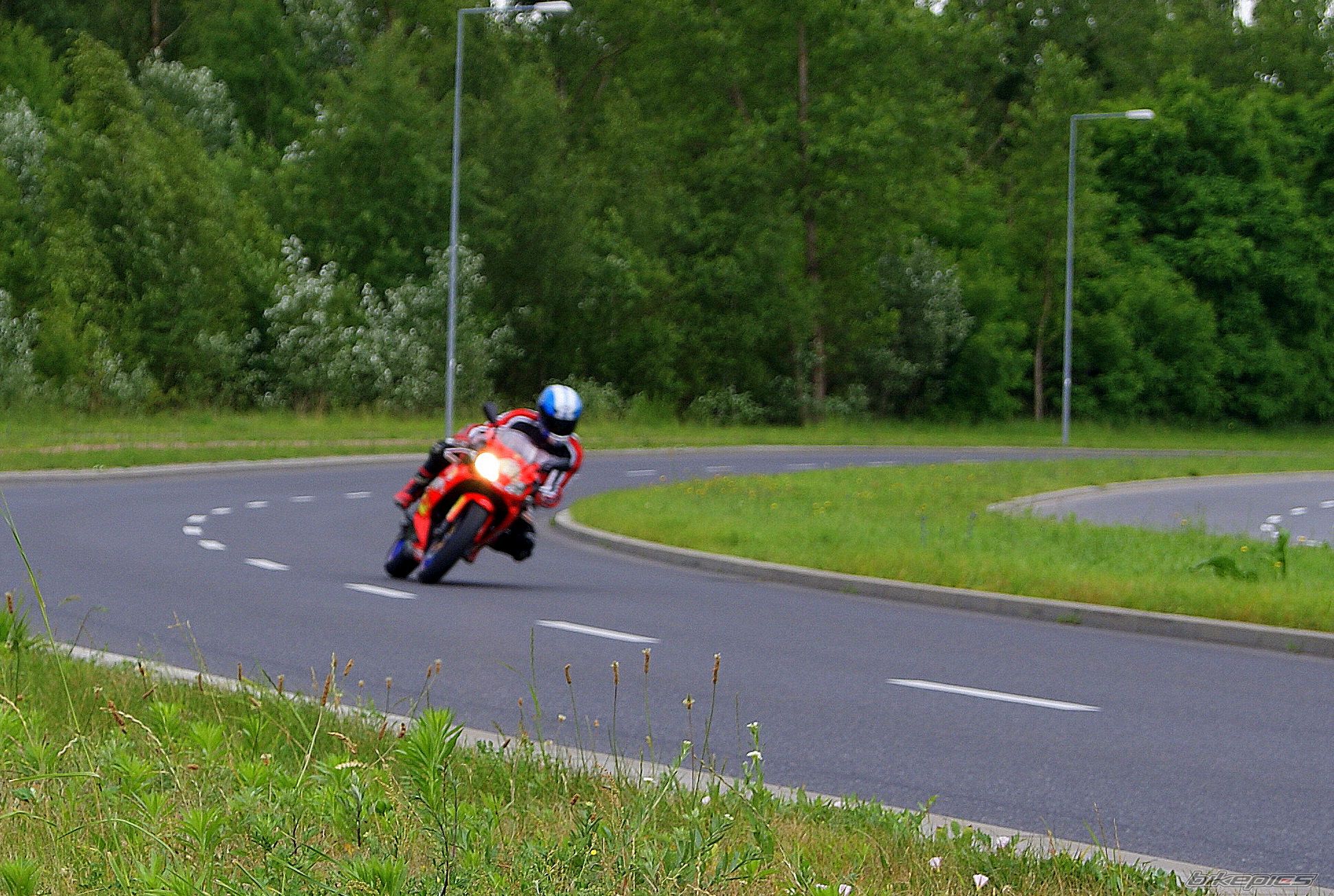 Bike Photo 2001453