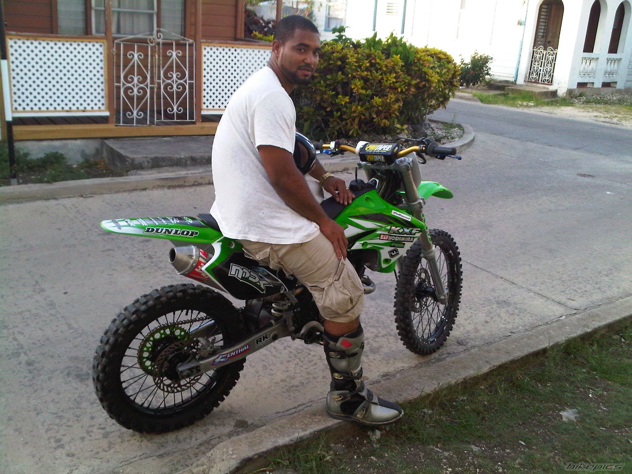 Photo 2001559