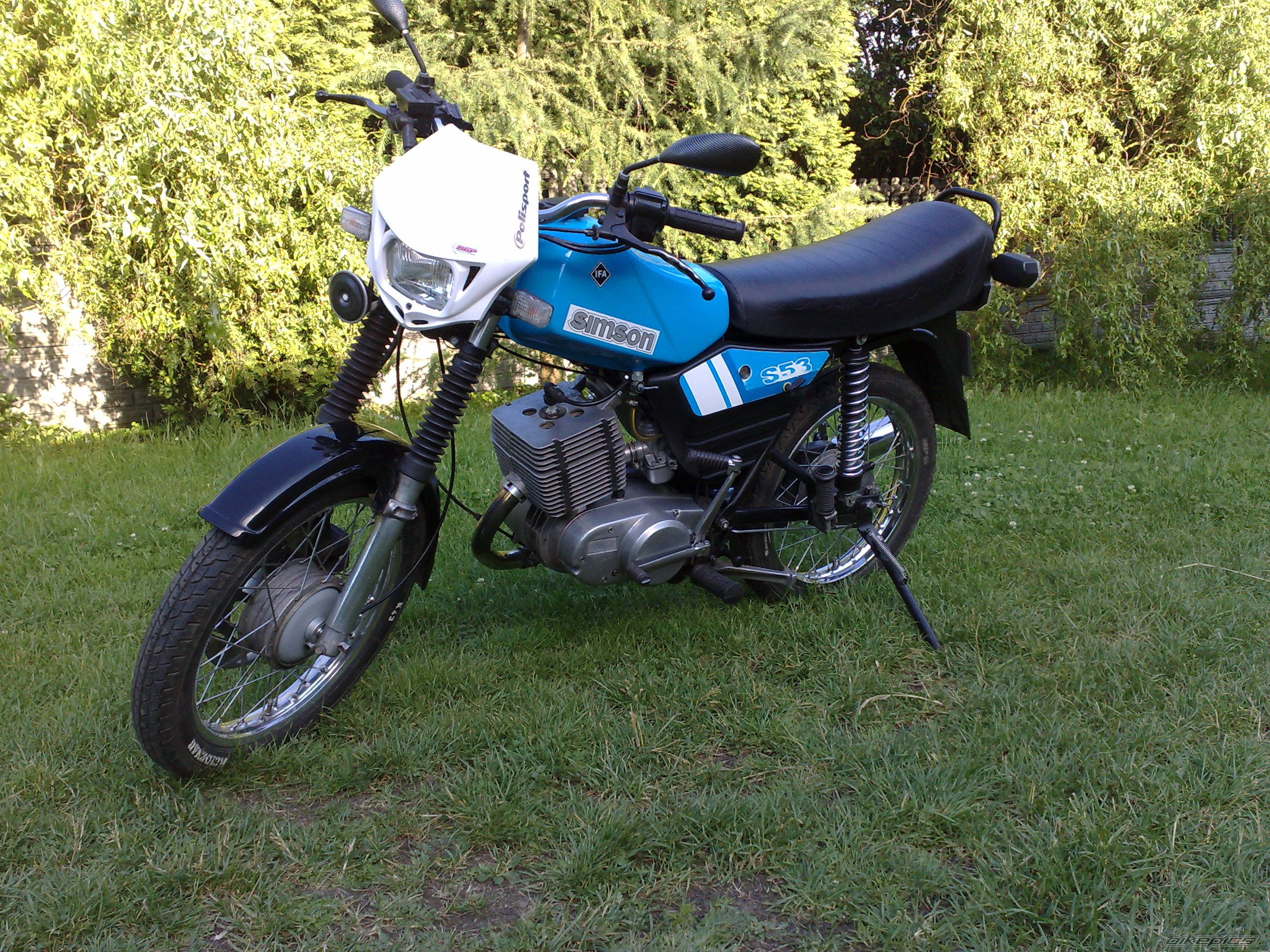 Photo 2001580