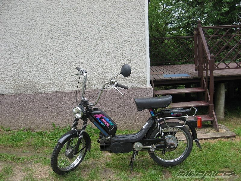 Photo 2001677