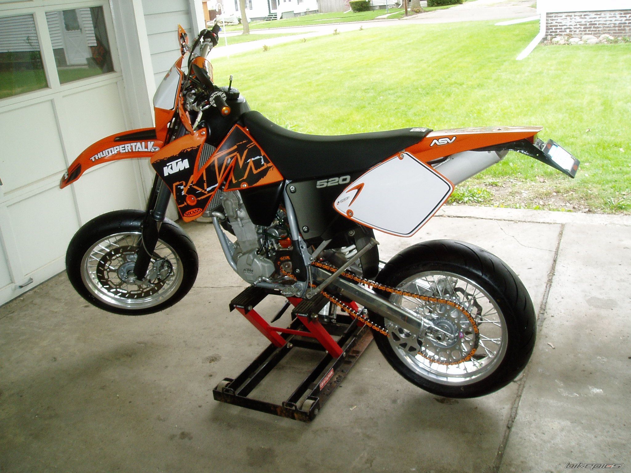 Photo 2001891