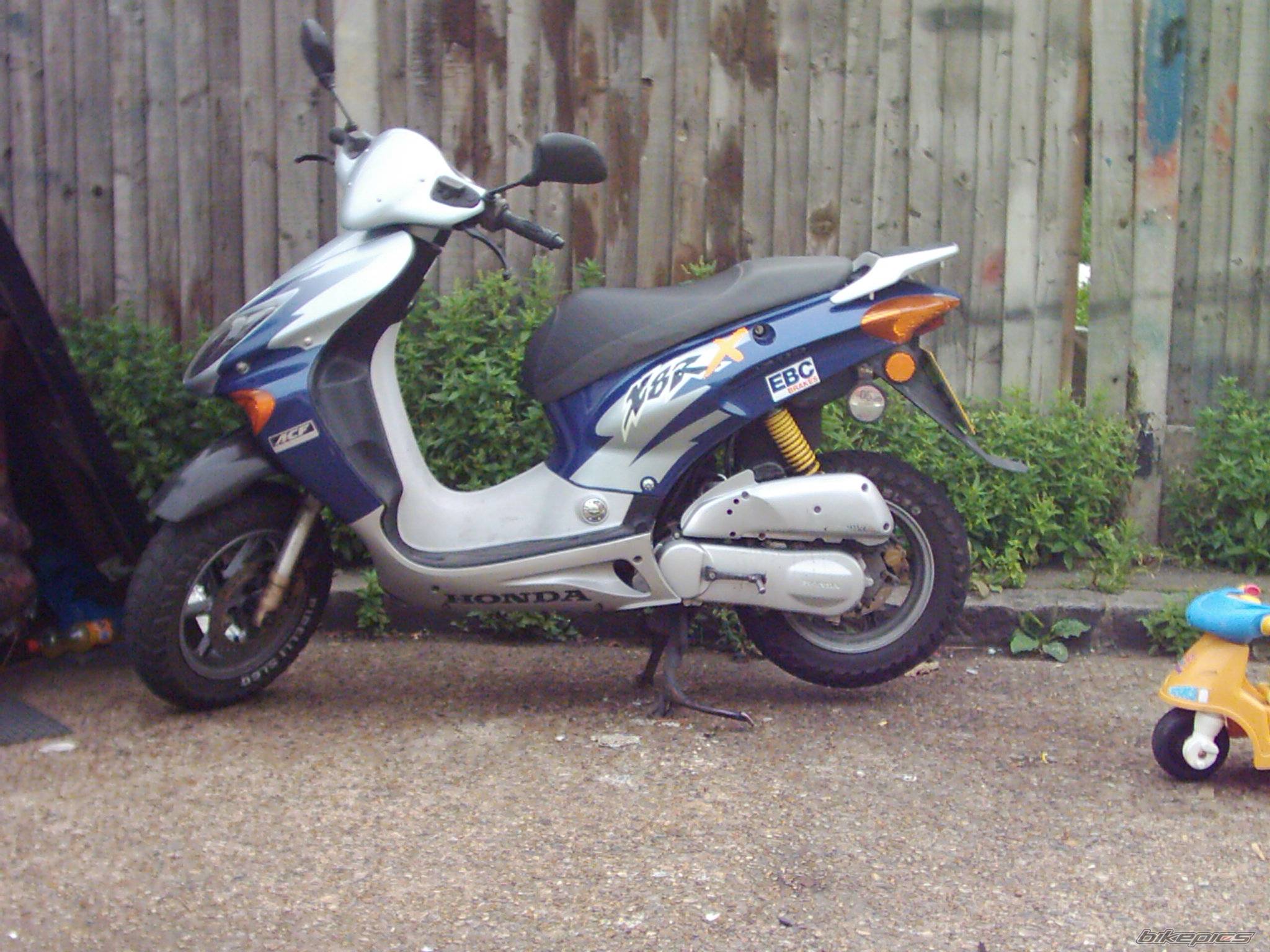 Bike Photo 200198