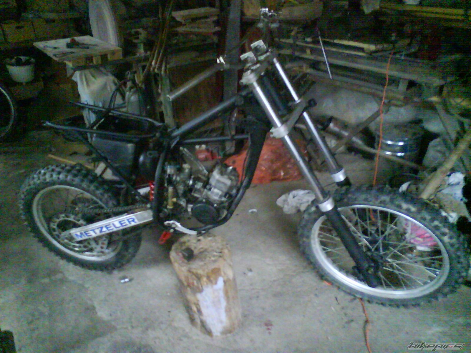 Photo 2002076