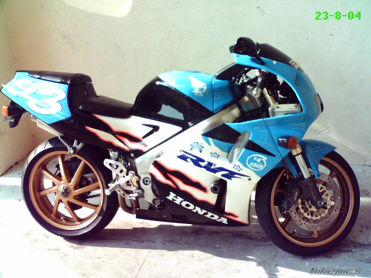 Bike Photo 200208
