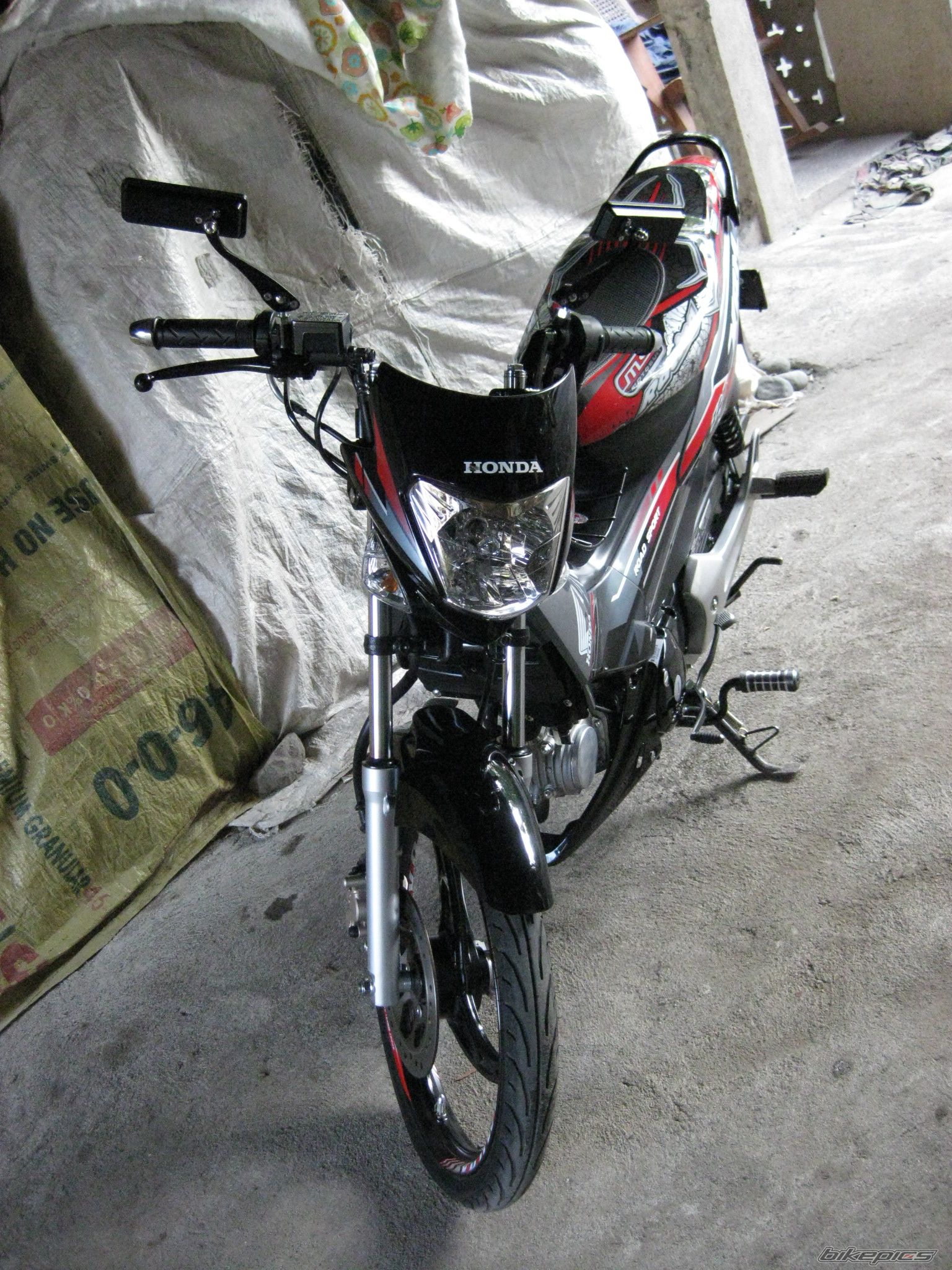 Photo 2002188