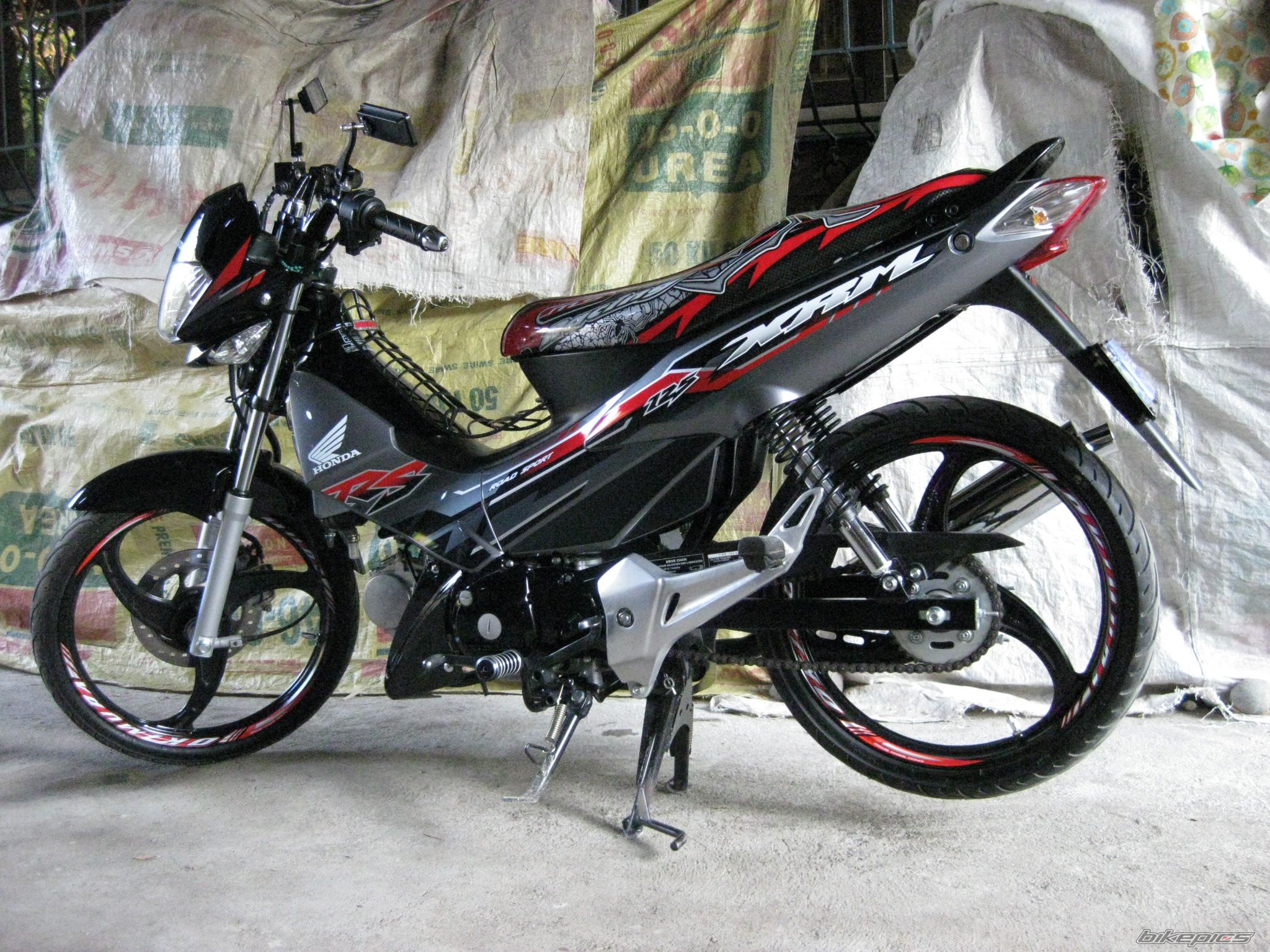 Photo 2002190