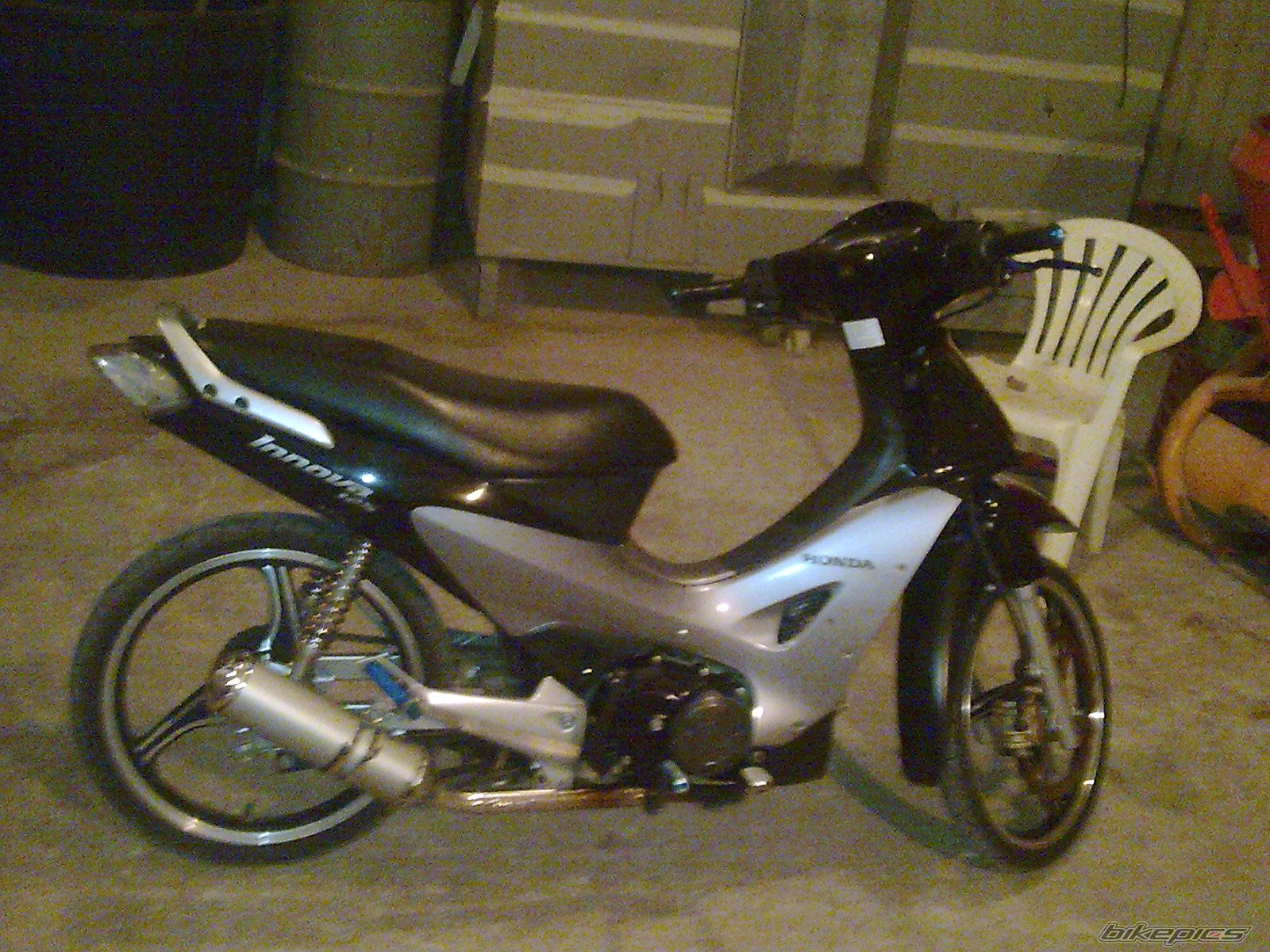 Photo 2002330