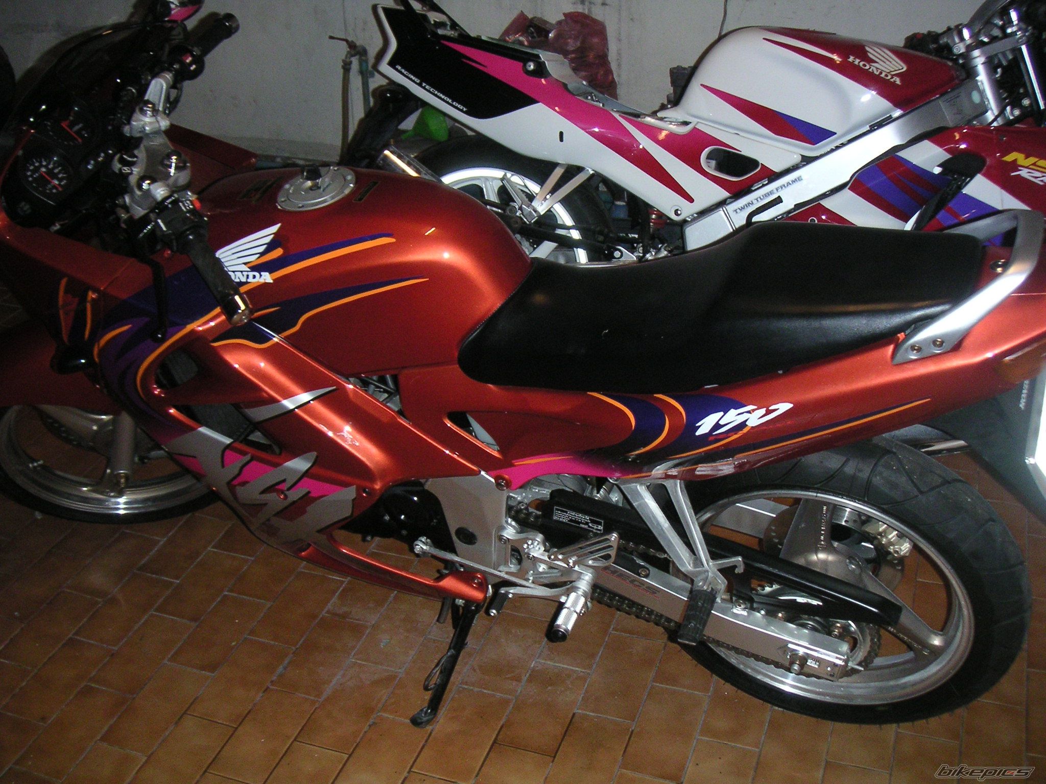 Photo 2002376