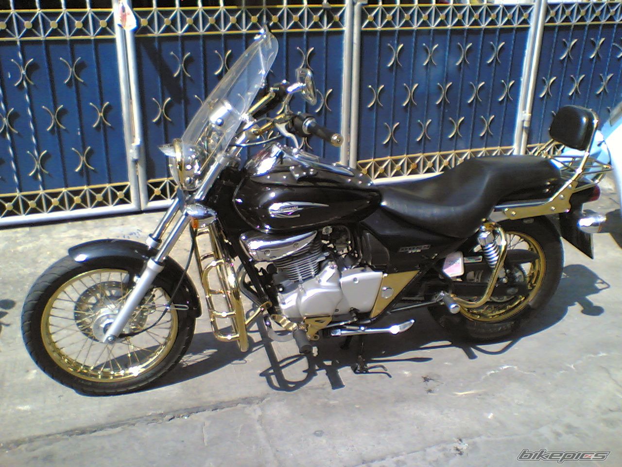 Photo 2002436