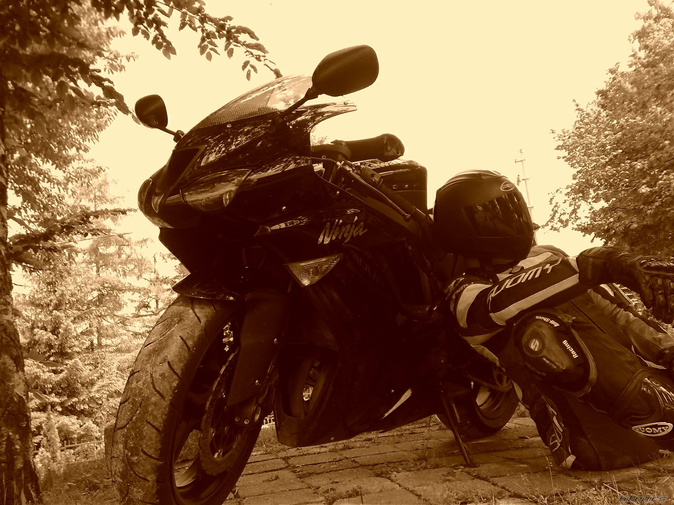 Bike Photo 2002854