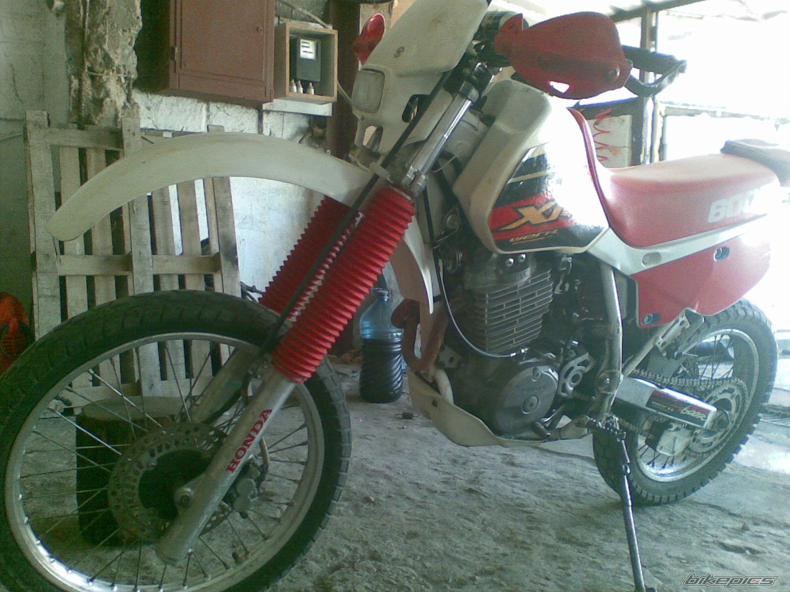 Photo 2002943