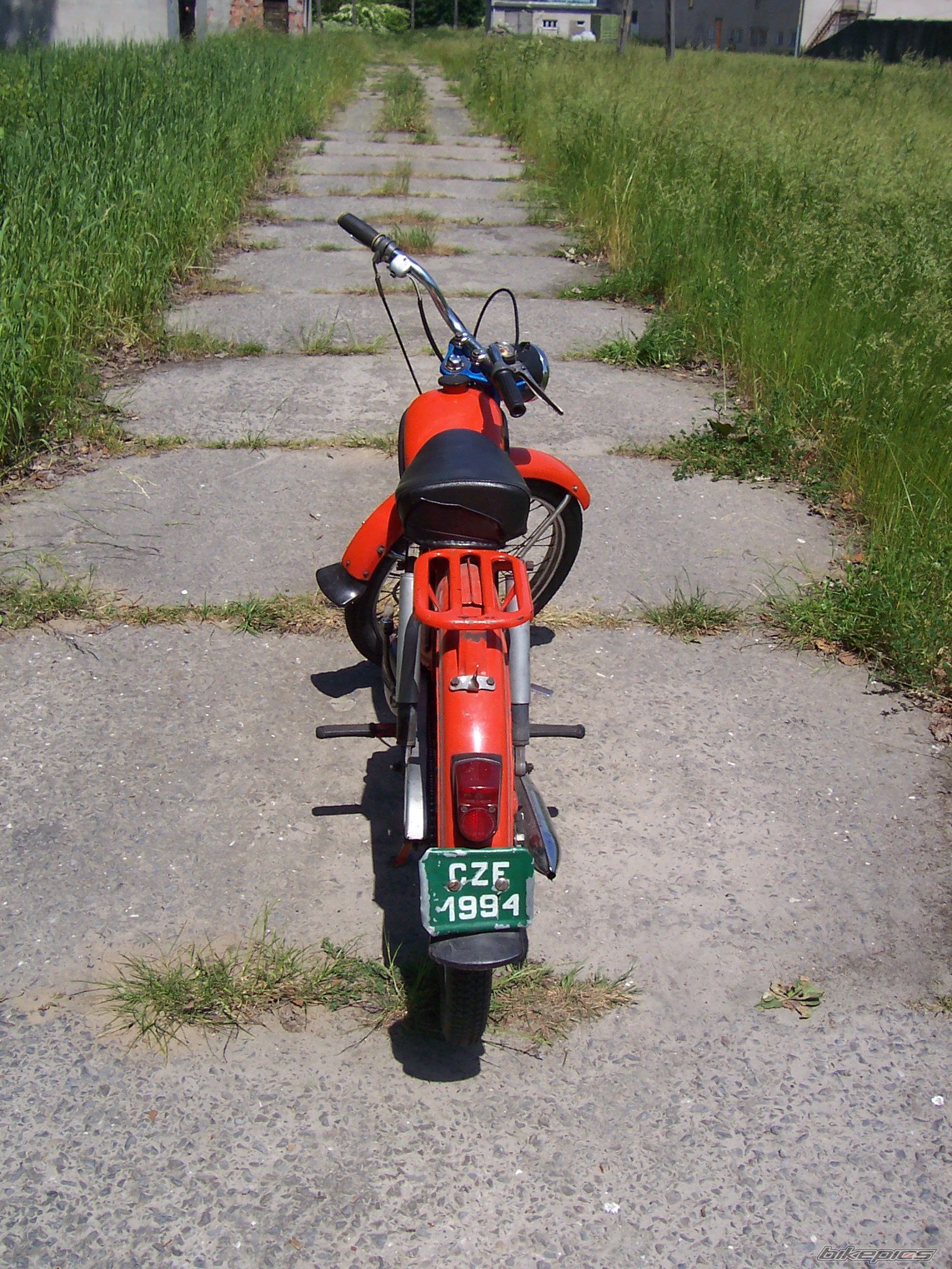 Bike Photo 2002975