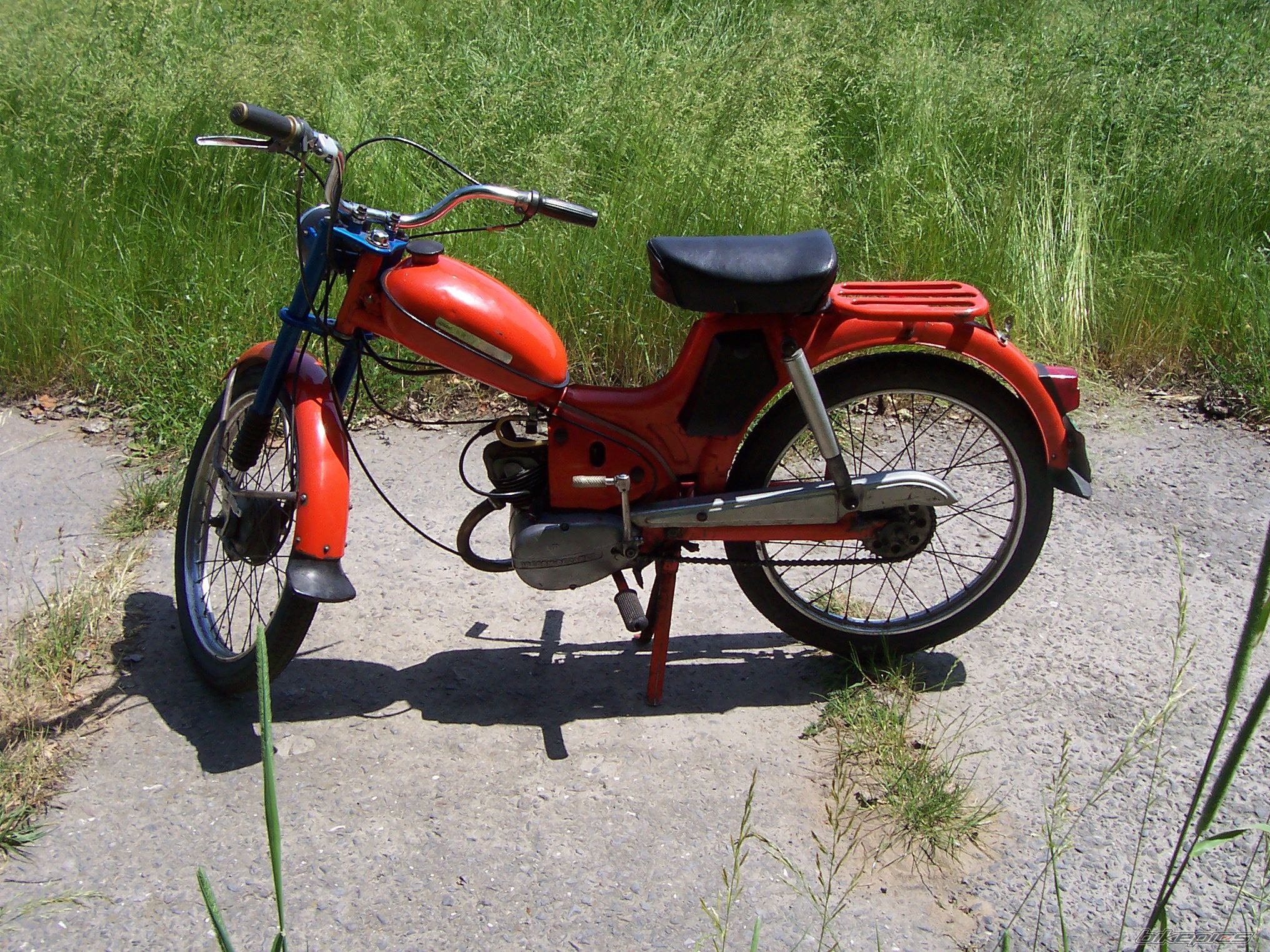 Bike Photo 2002976