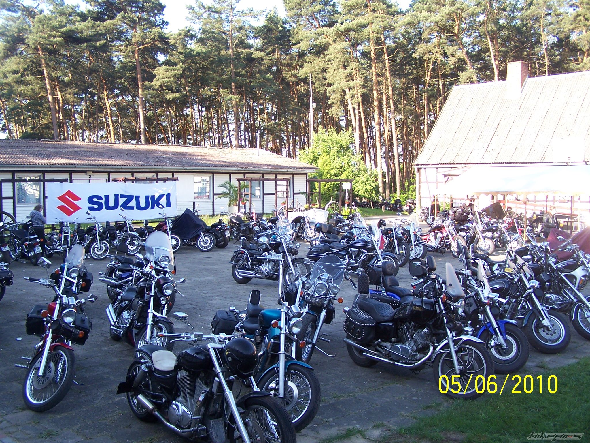 Bike Photo 2003198