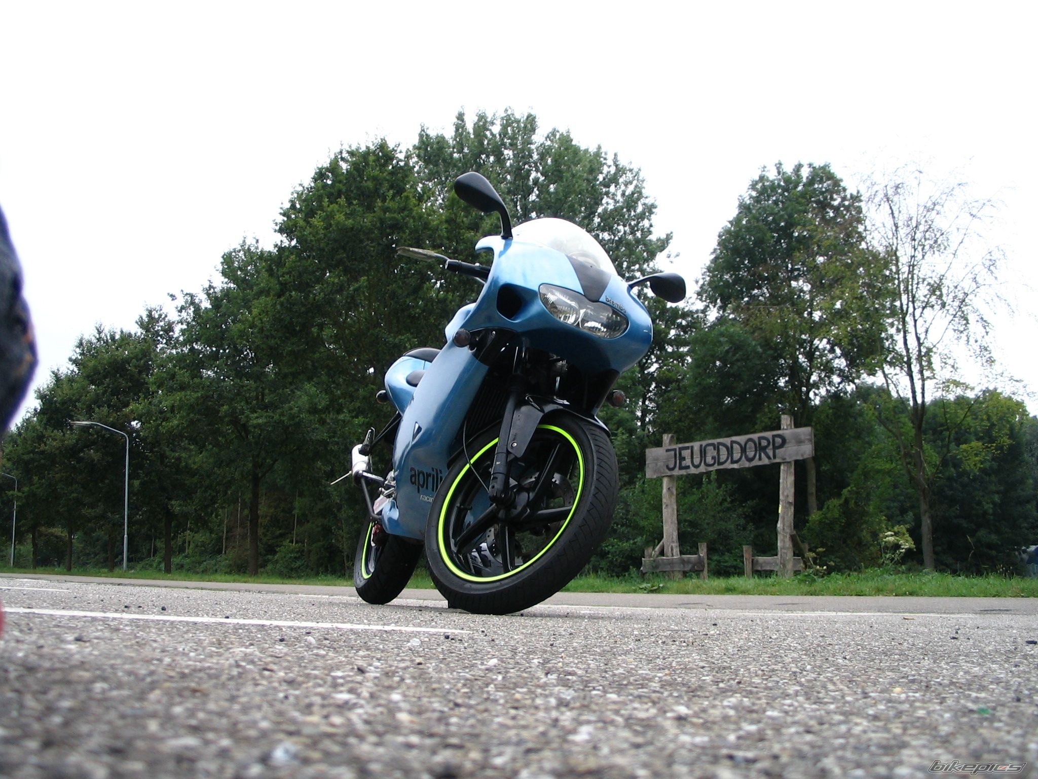 Photo 2003338