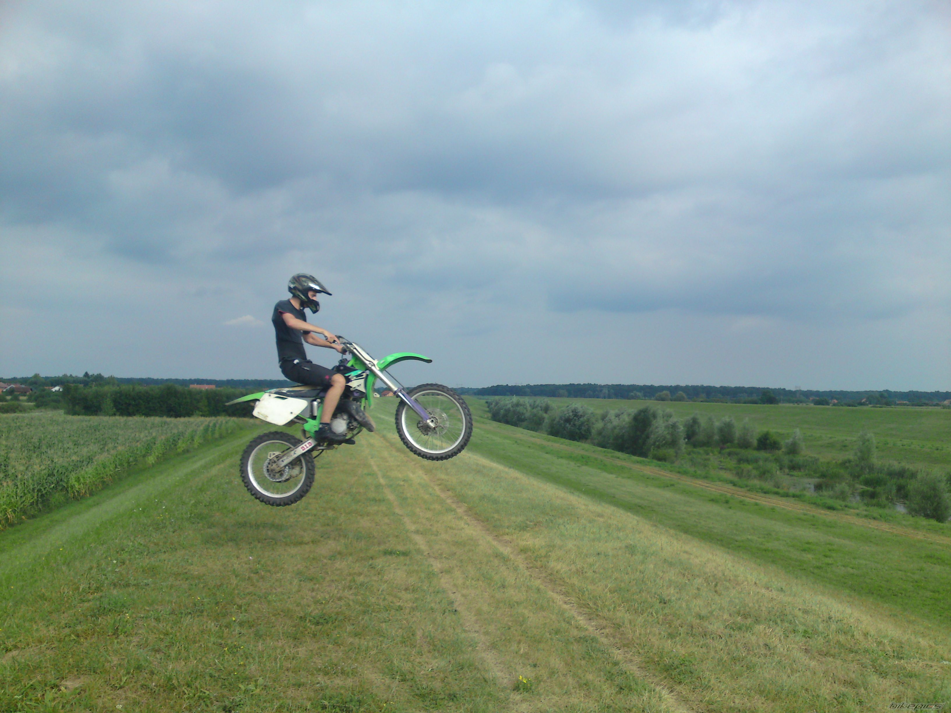 Photo 2003393