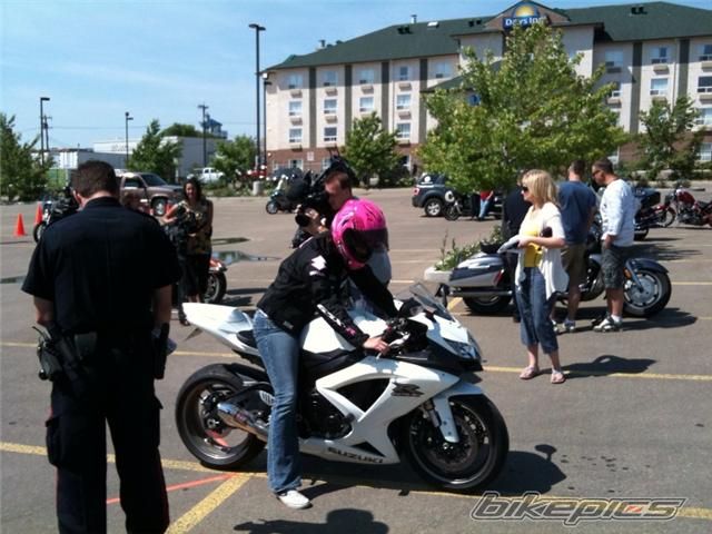 Photo 2003448