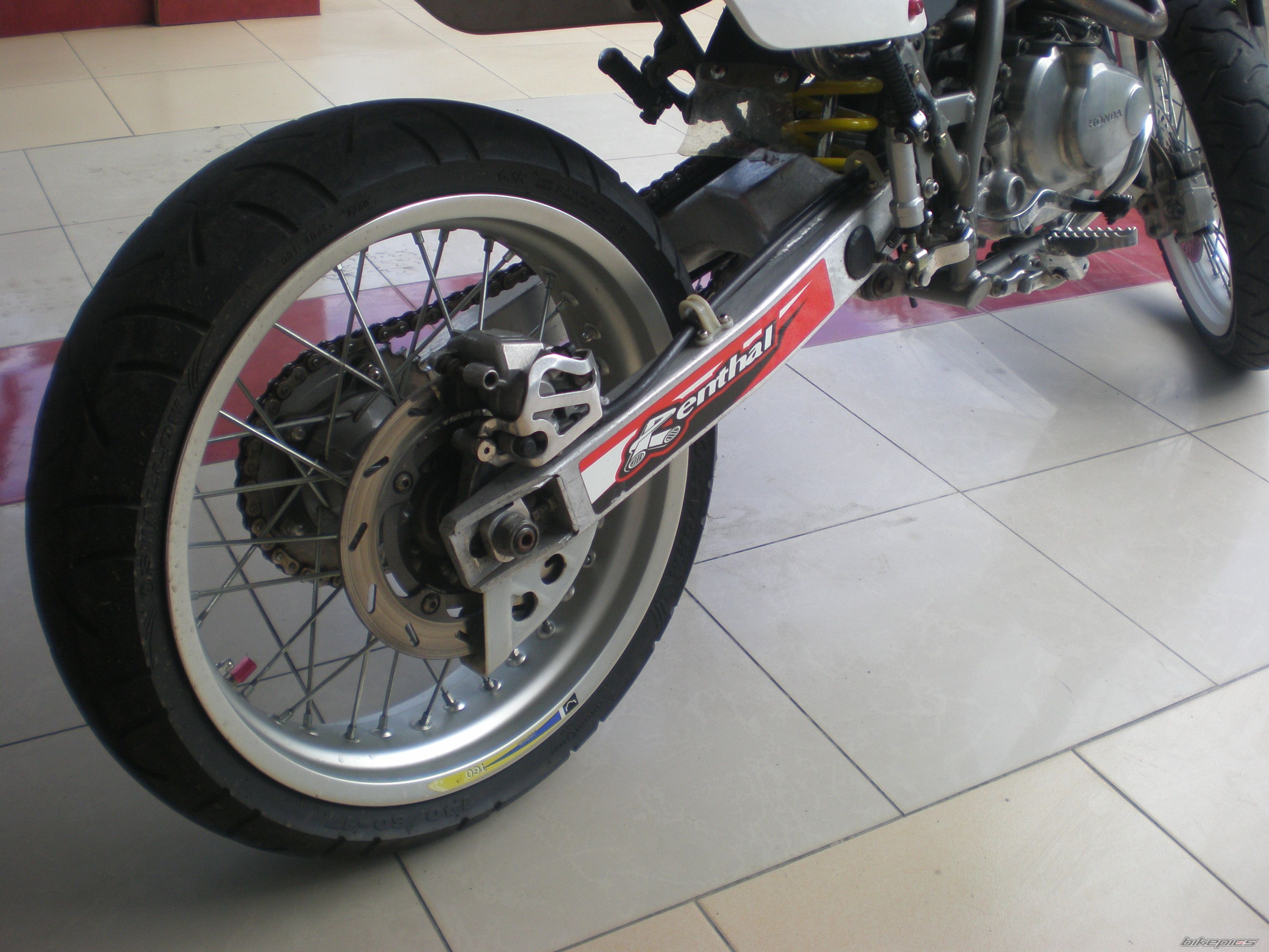 Bike Photo 2003503