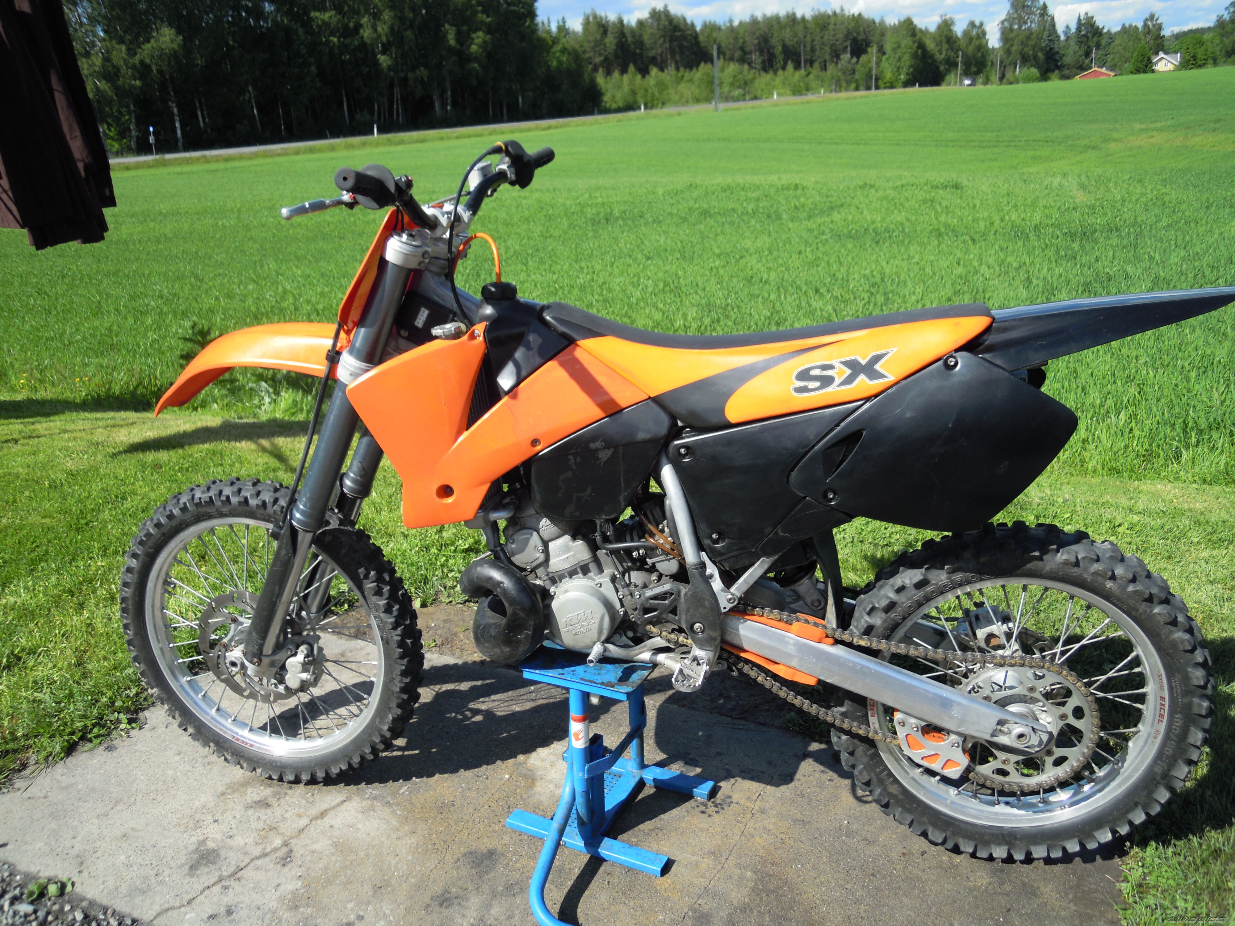 Bike Photo 2003553