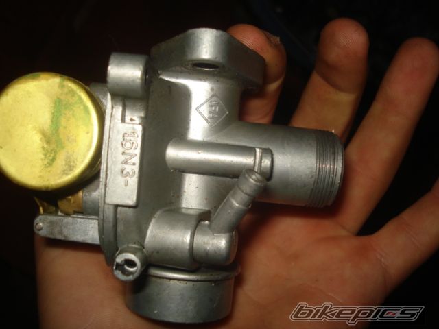 Photo 2003593