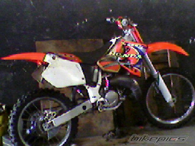 Photo 2003739
