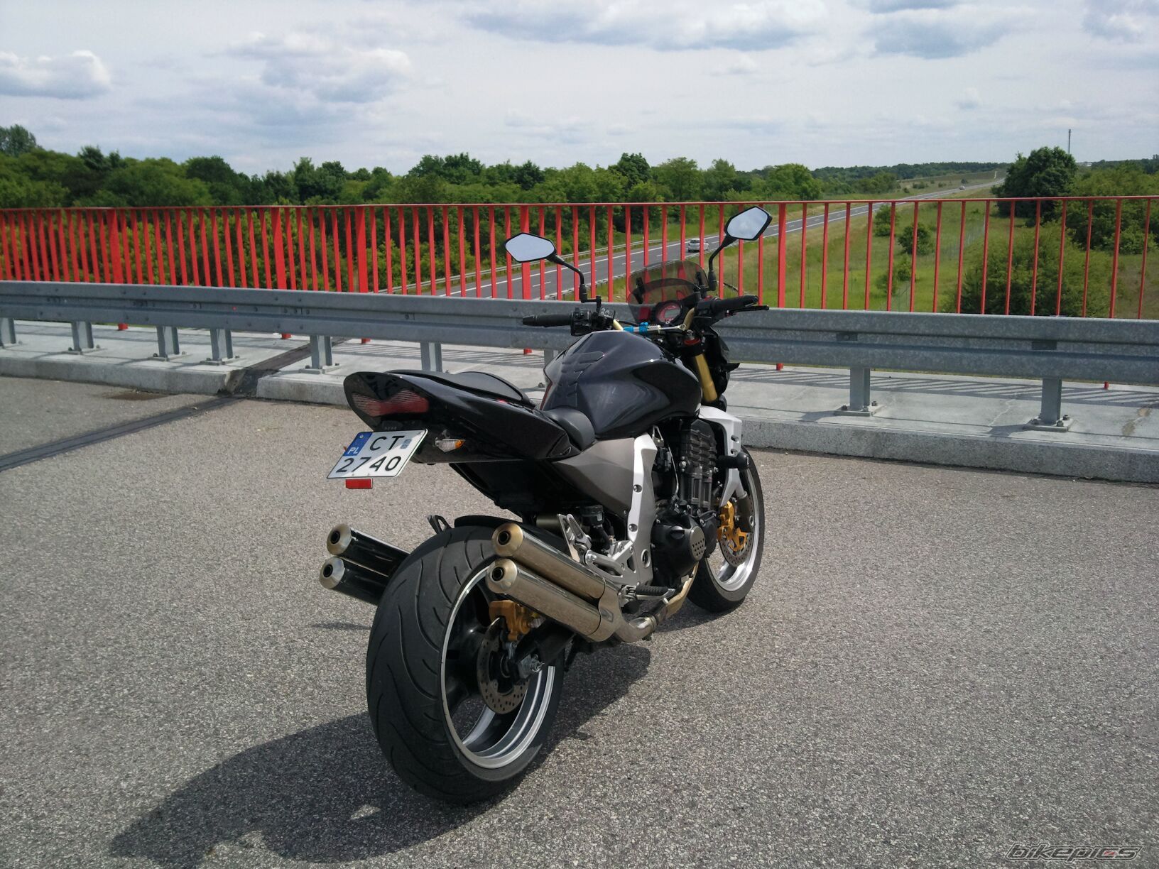 Bike Photo 2003785