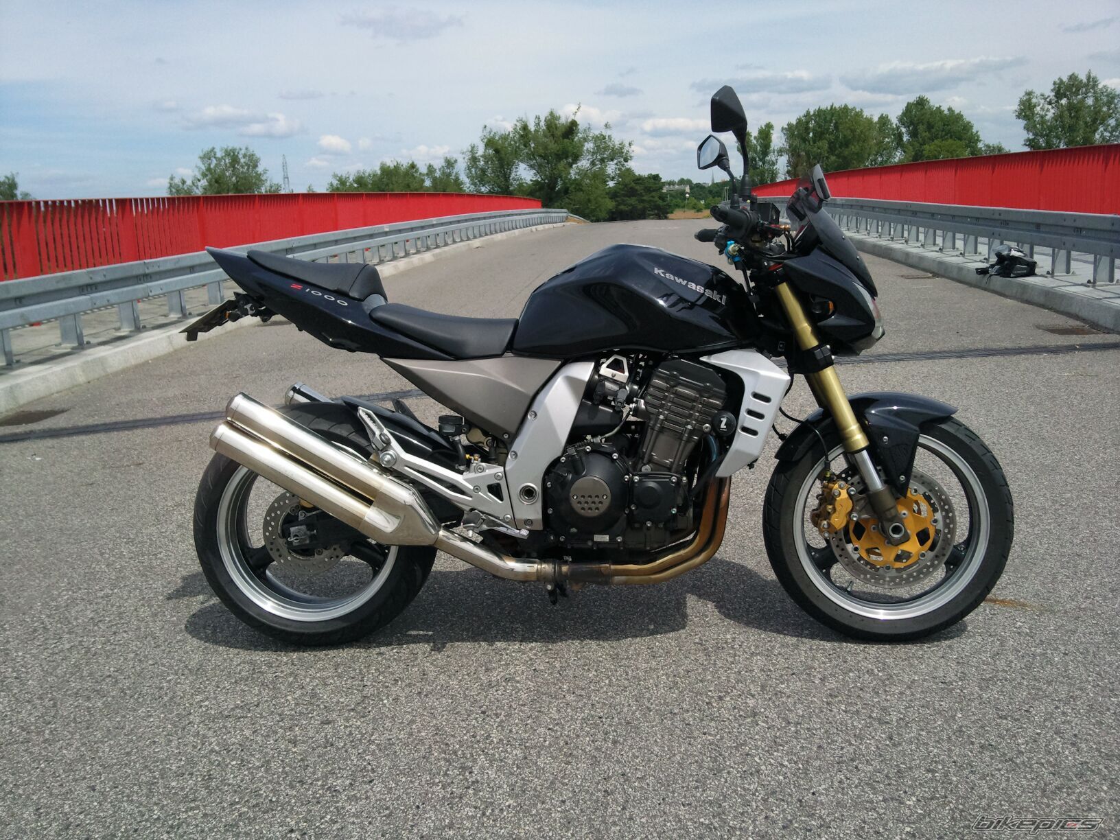 Bike Photo 2003786