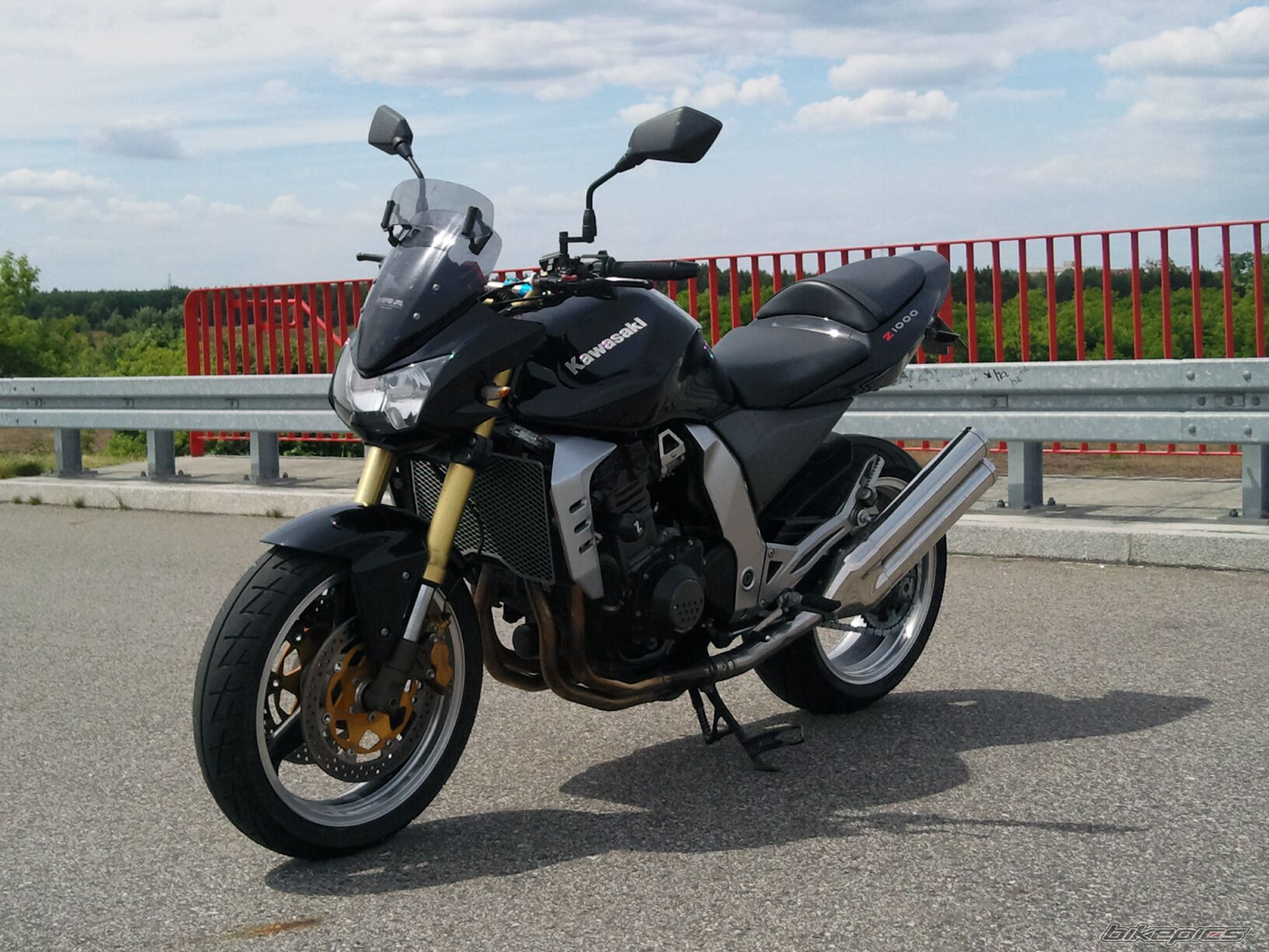 Bike Photo 2003788