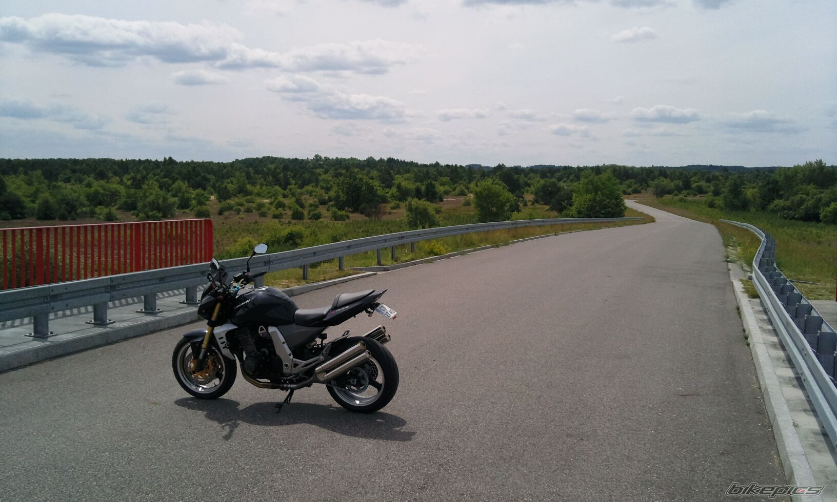 Bike Photo 2003790