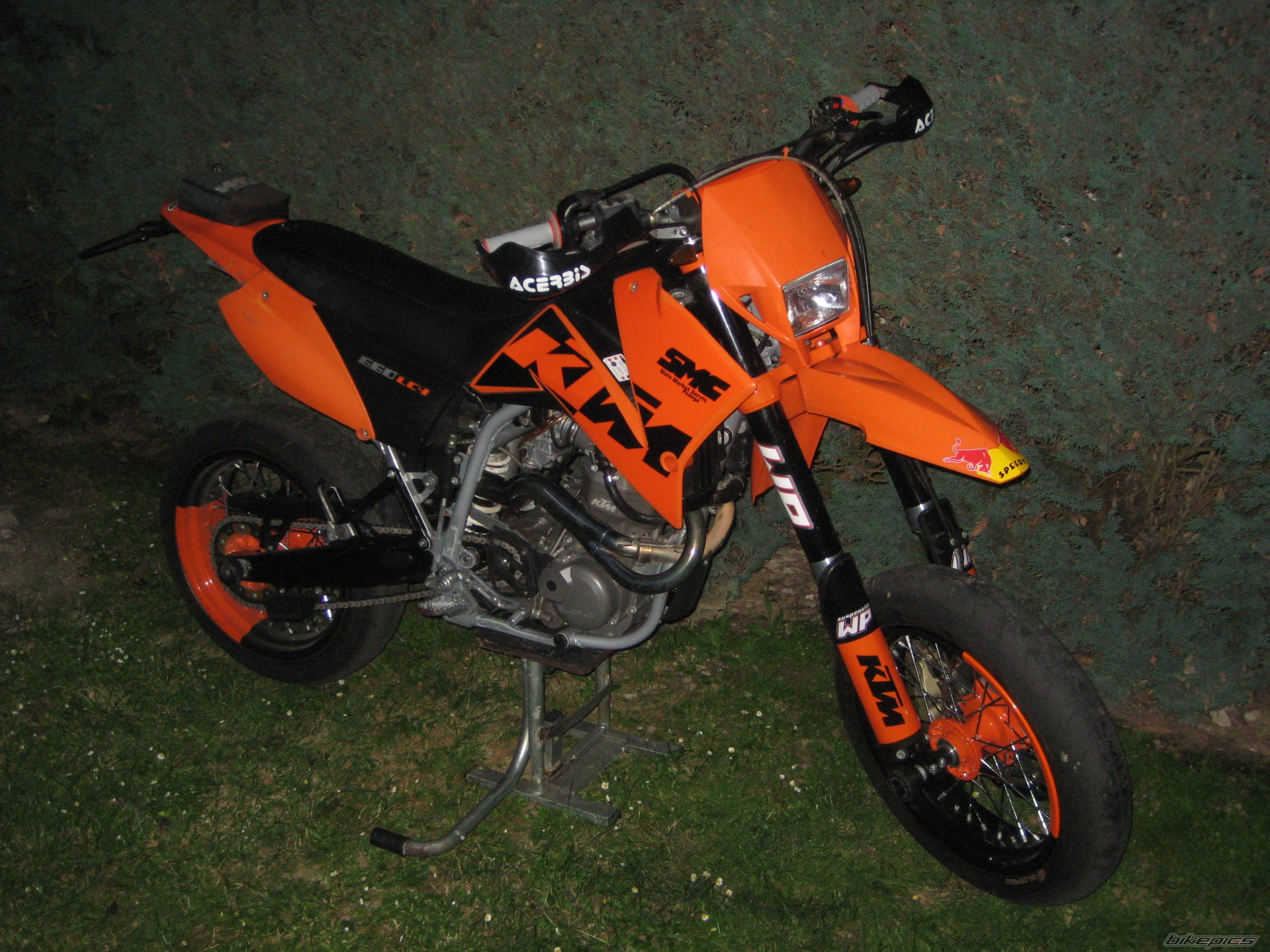 Photo 2003795