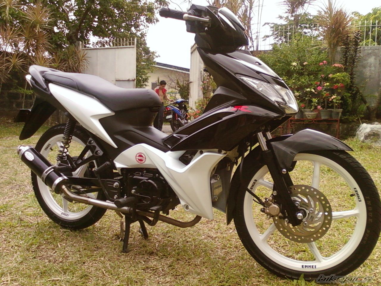 Photo 2003802