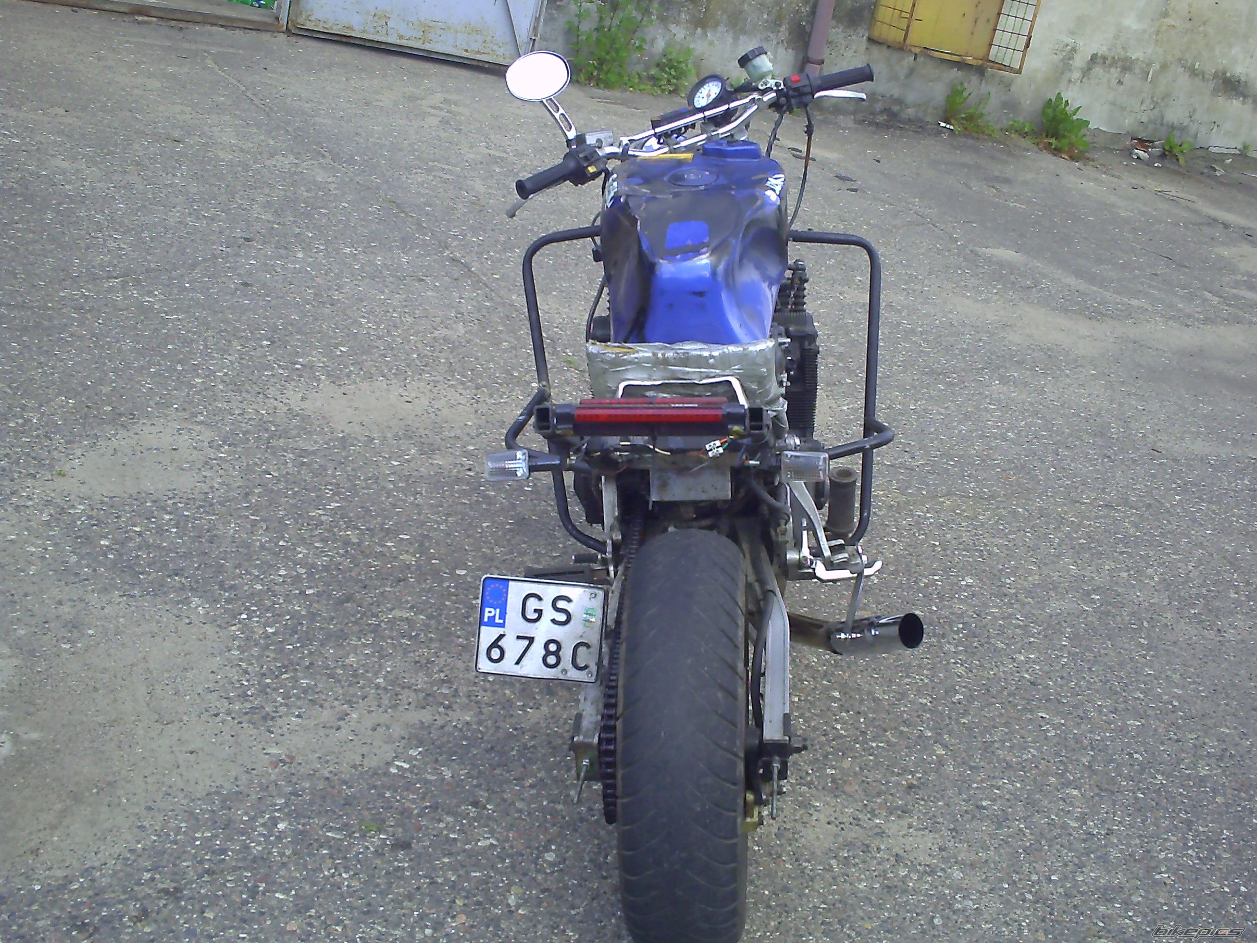 Photo 2003835