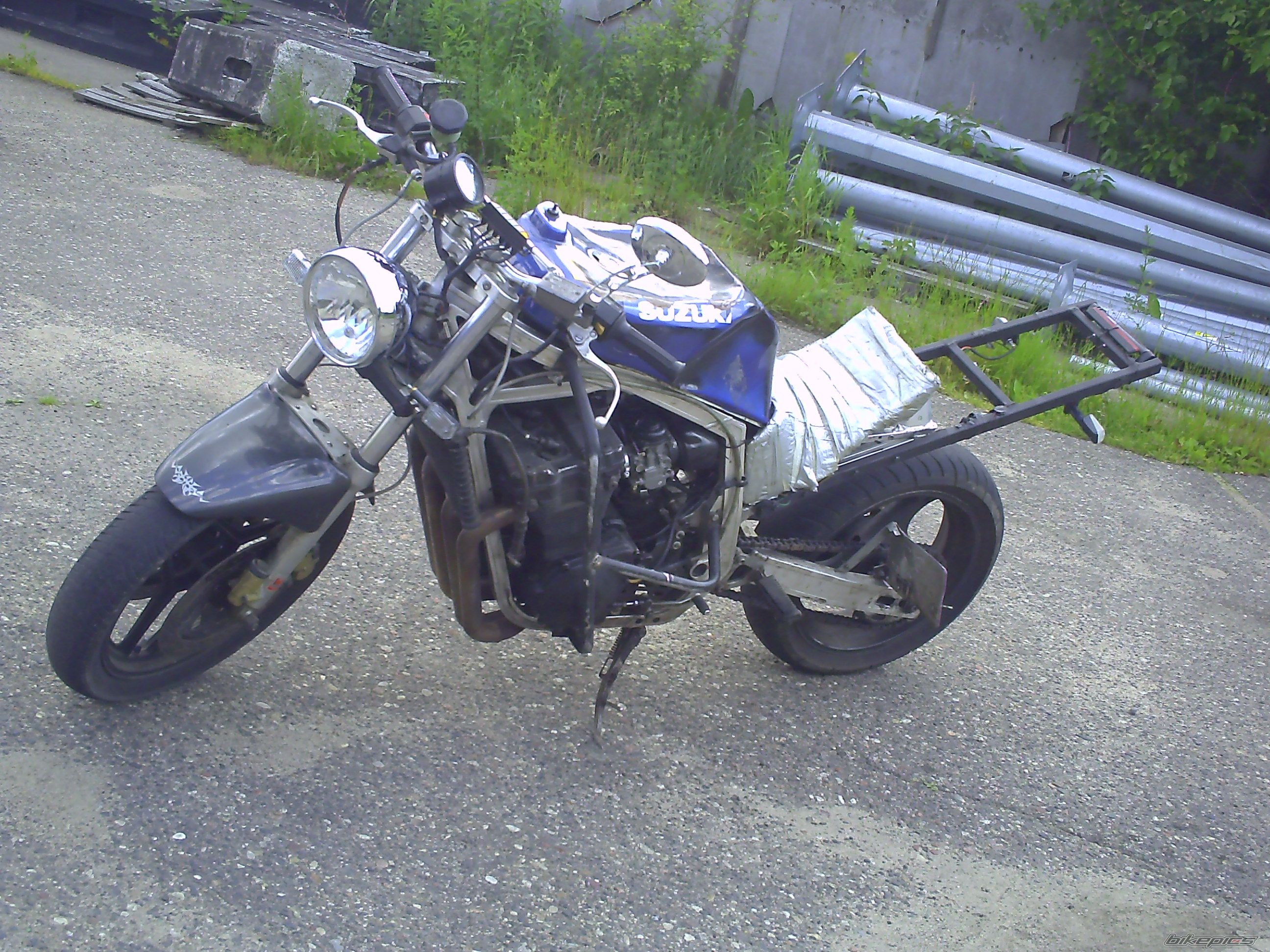 Photo 2003836