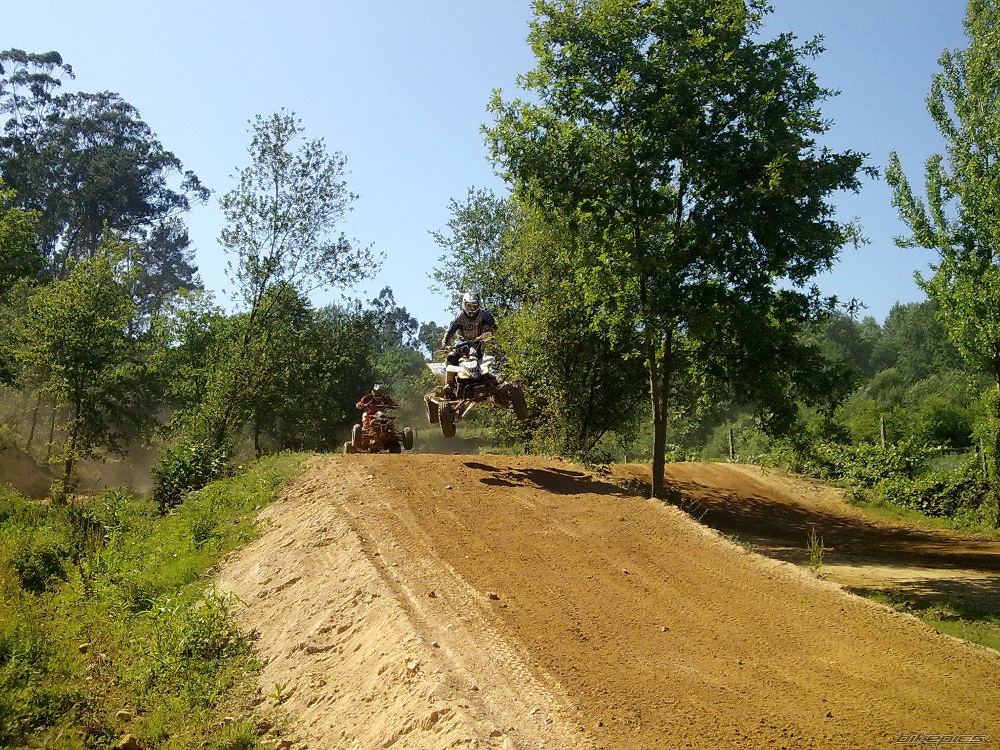 Bike Photo 2003860