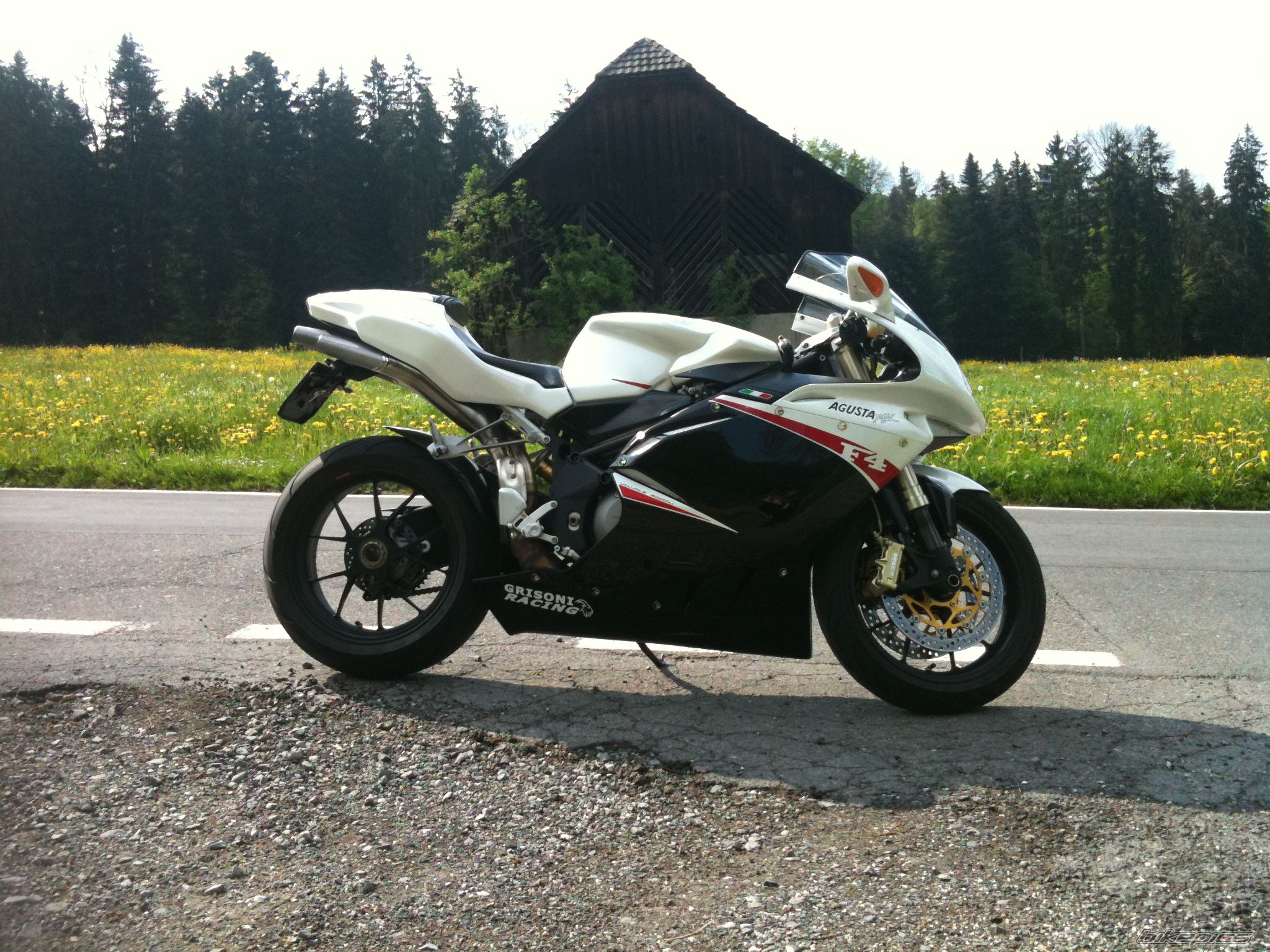 Photo 2003900