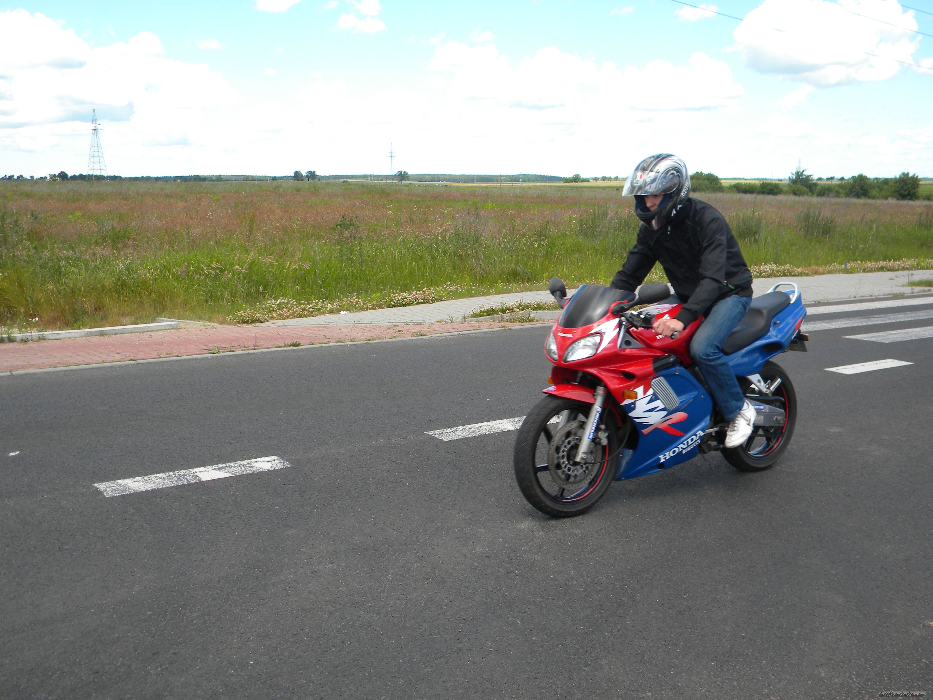 Photo 2003910