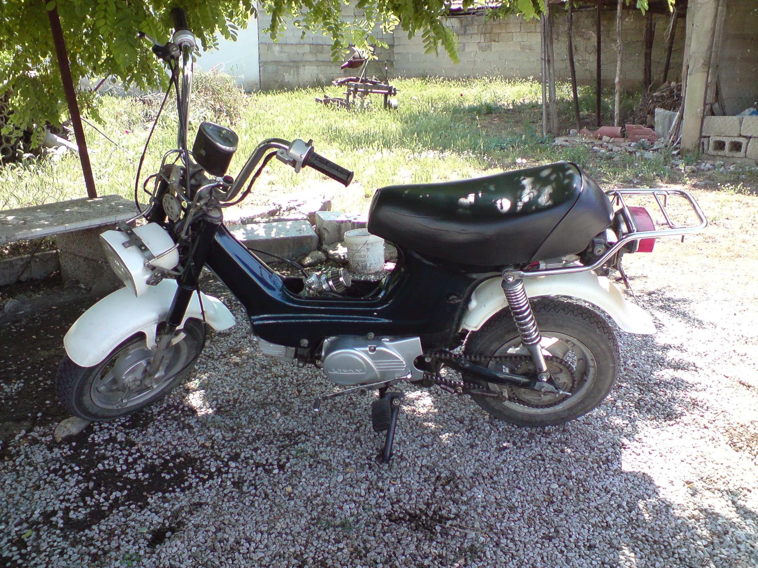 Photo 2004044