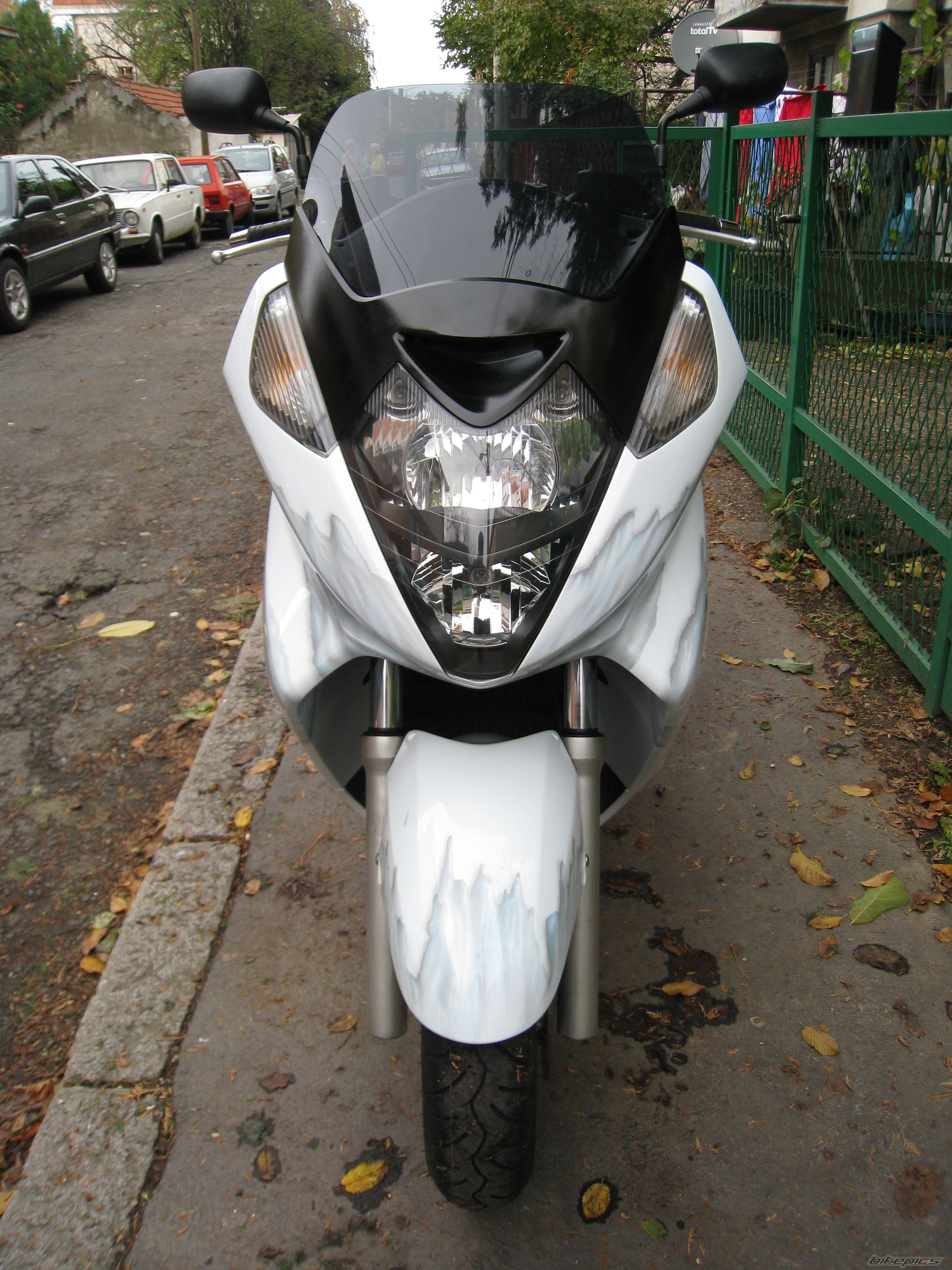 Photo 2004057