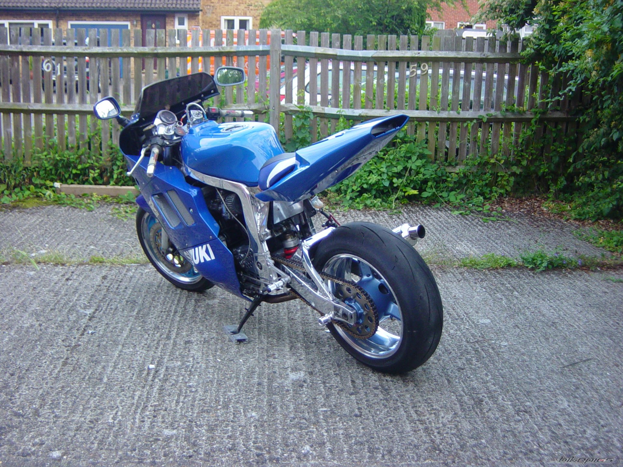 Photo 2004101