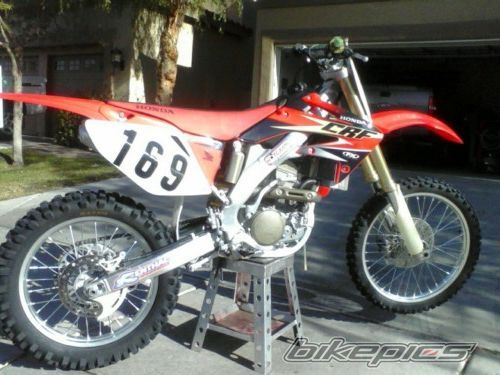 Photo 2004193