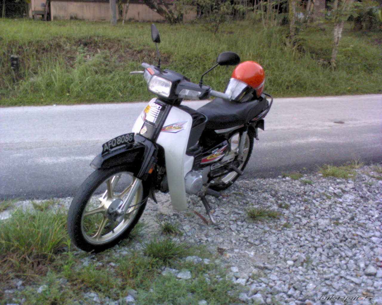 Photo 2004222