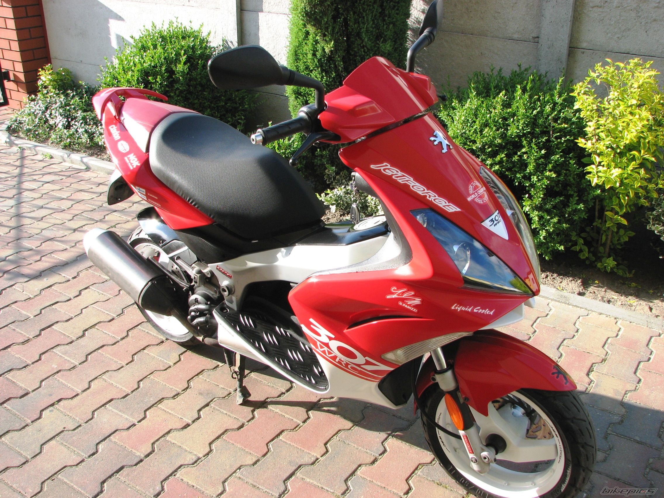 Photo 2004249