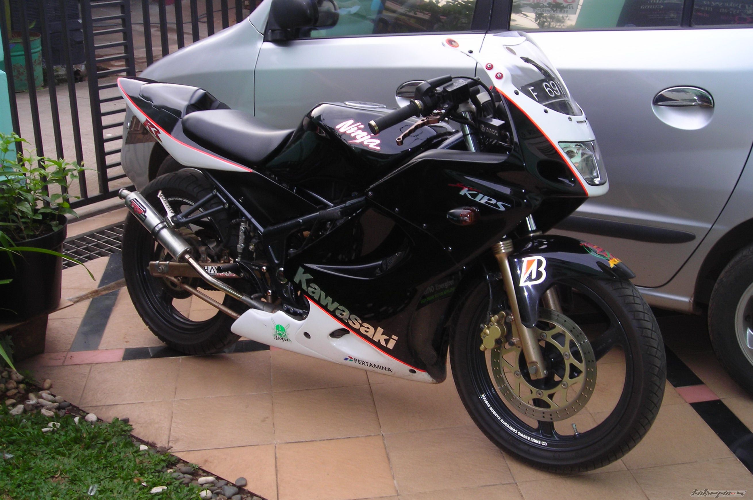 Photo 2004354