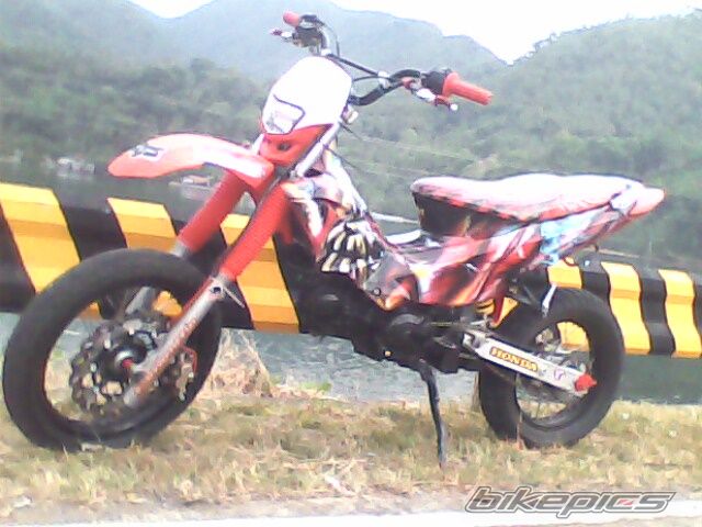 Photo 2004363