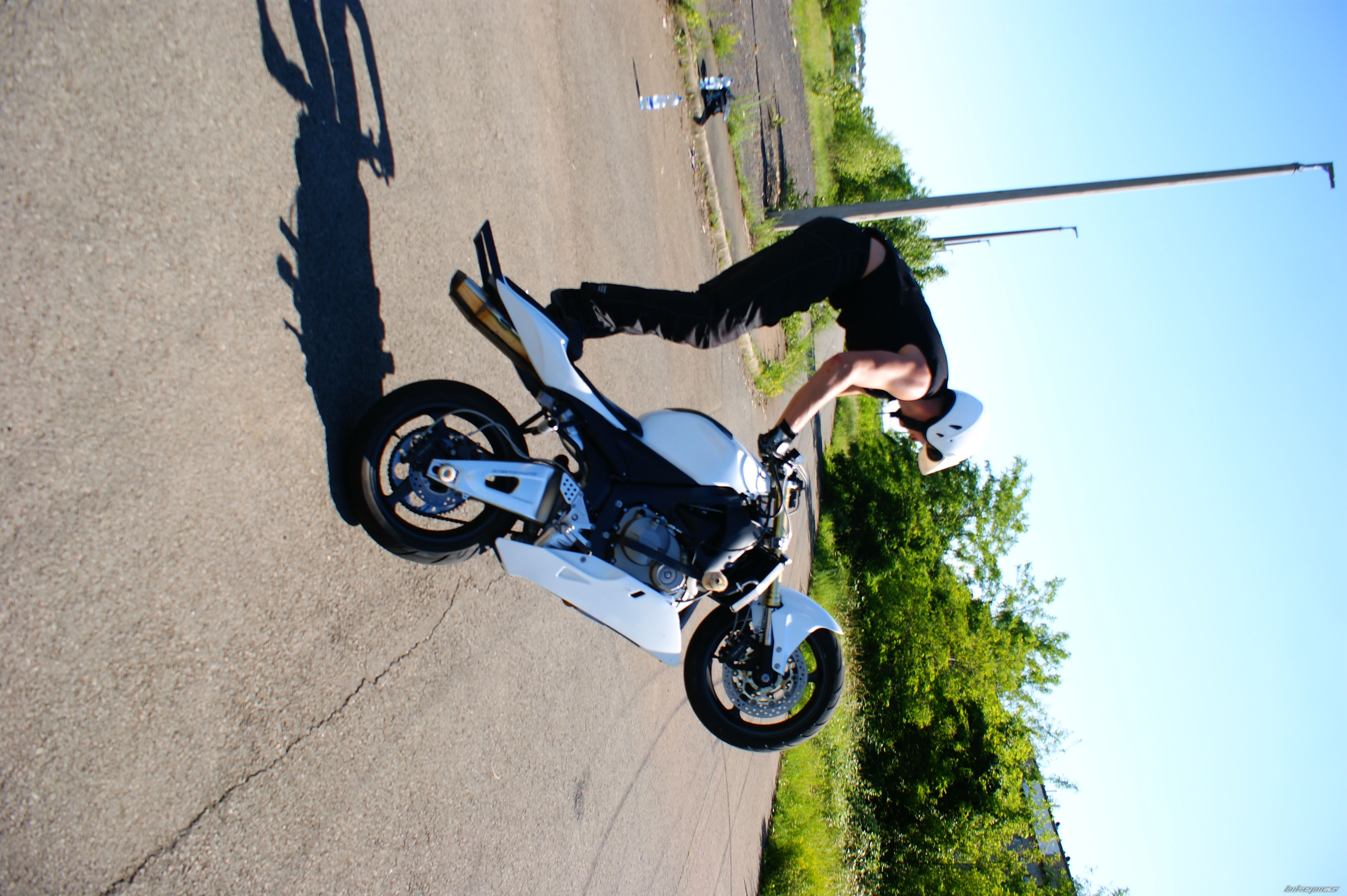 Bike Photo 2004371