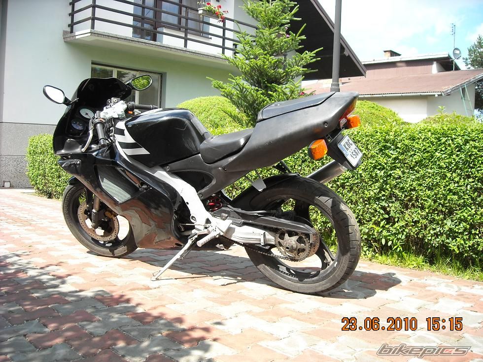 Photo 2004389