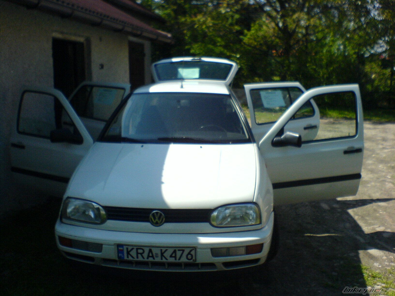 Photo 2004476