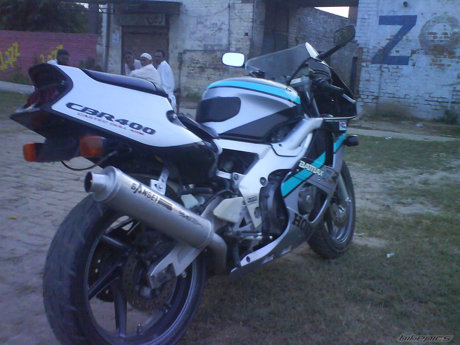 Photo 2004717