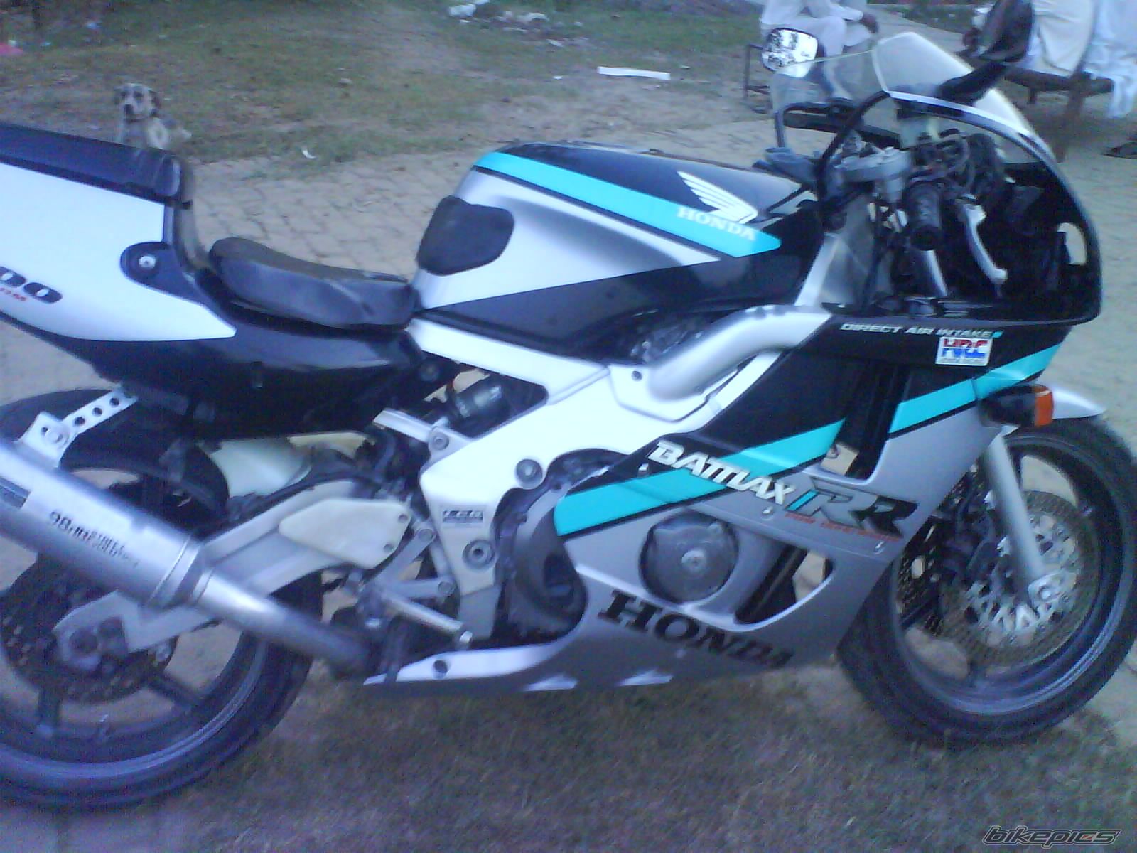 Photo 2004718